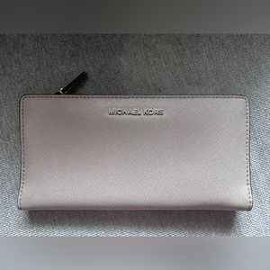 Michael Kors Large Saffiano Leather Slim Wallet, in Oat/Natural, Used